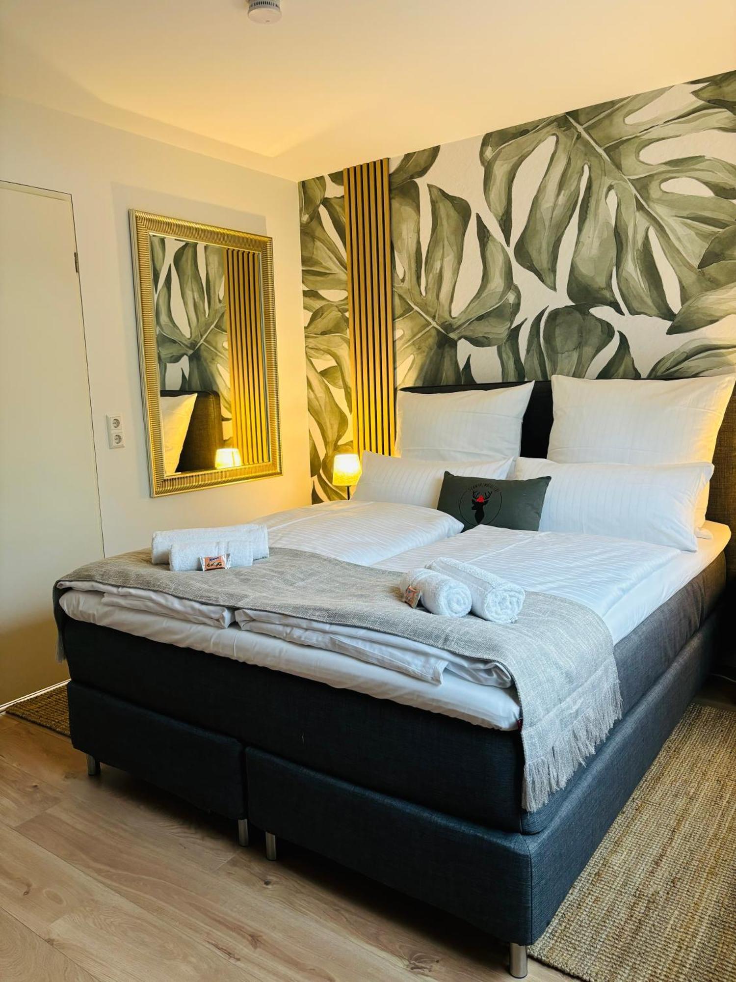 Jacuzzi Terrasse 55' Tv Kueche Regendusche Apartman Bad Bellingen Kültér fotó