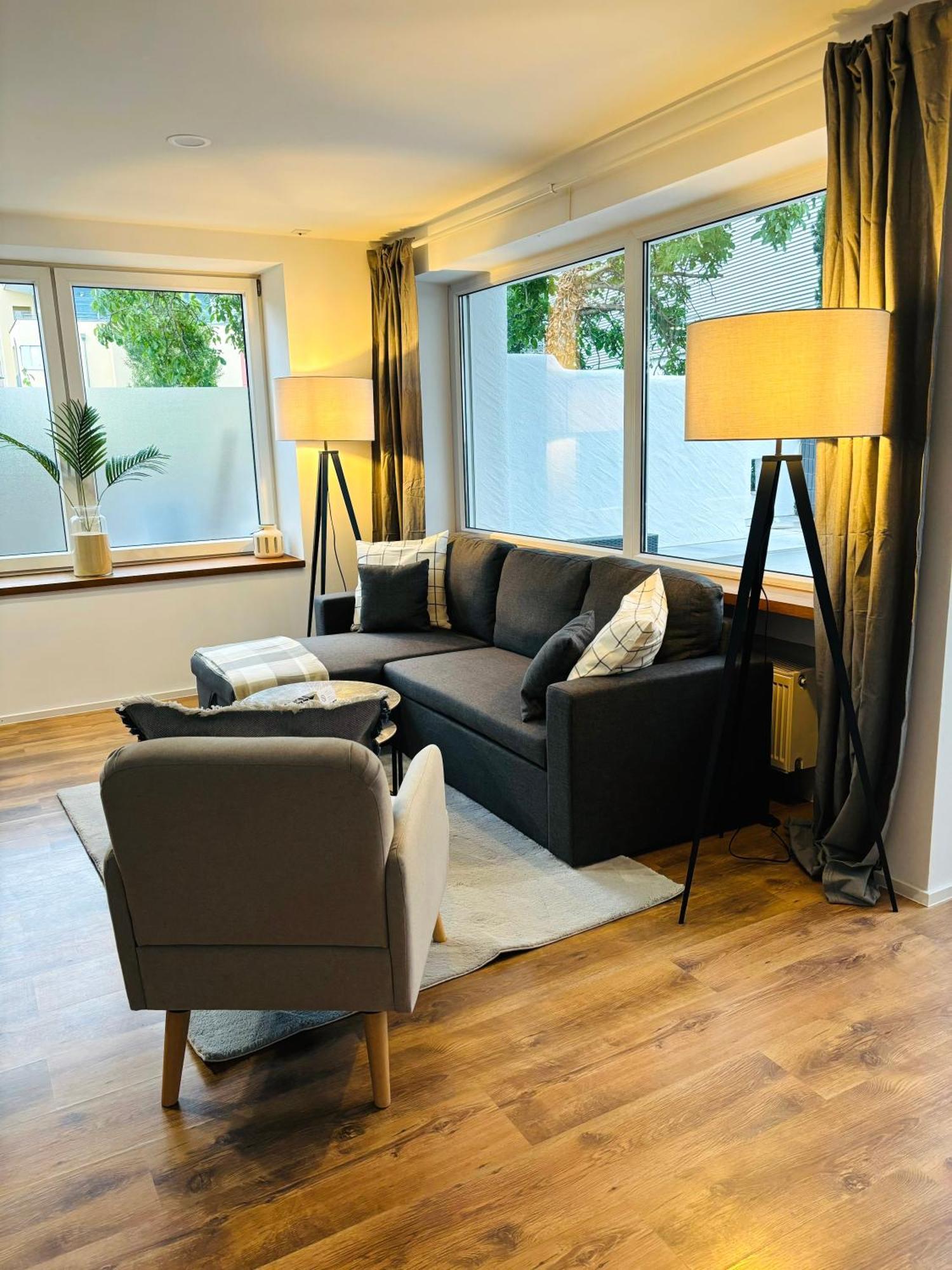 Jacuzzi Terrasse 55' Tv Kueche Regendusche Apartman Bad Bellingen Kültér fotó